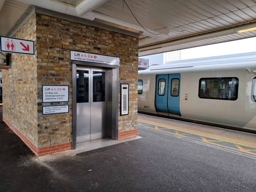 Work to make finsbury park station completely step free now complete